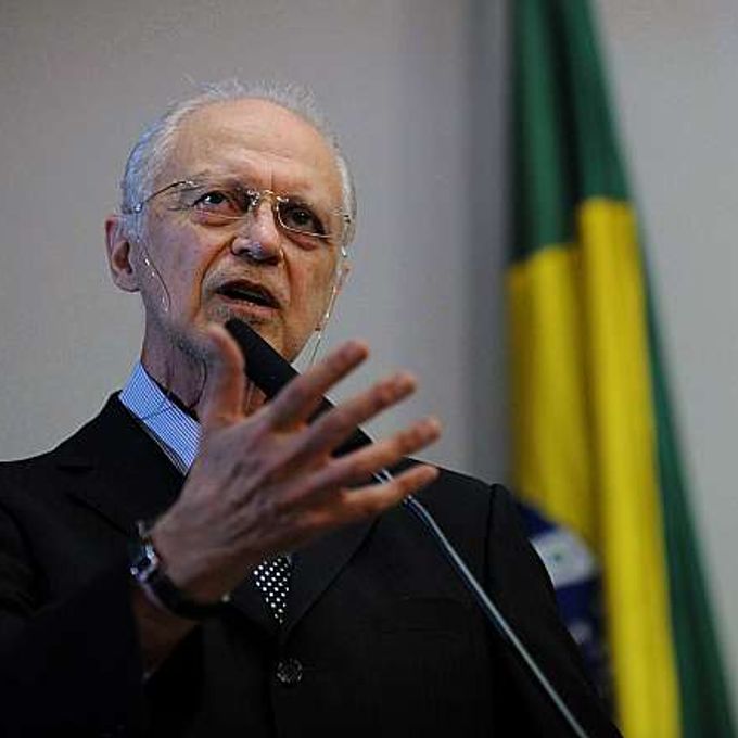 Deputado Antonio Carlos Mendes Thame (PSDB-SP)