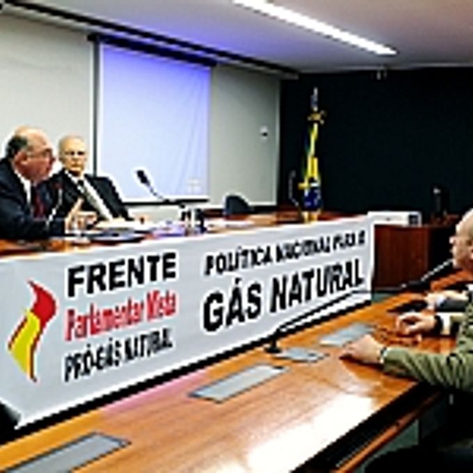 Reunião: apresentação e discussão de uma proposta de ·Política Nacional para o Gás Natural· - dep. Arnaldo Jardim (PPS-SP) e Antonio Carlos Mendes Thame (PSDB-SP)