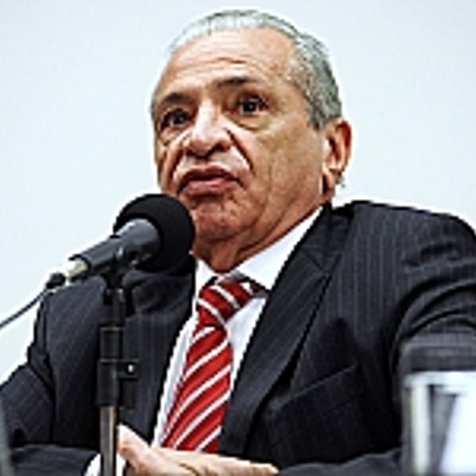 Dep. Inocêncio Oliveira (pres. do Conselho de Altos Estudos)