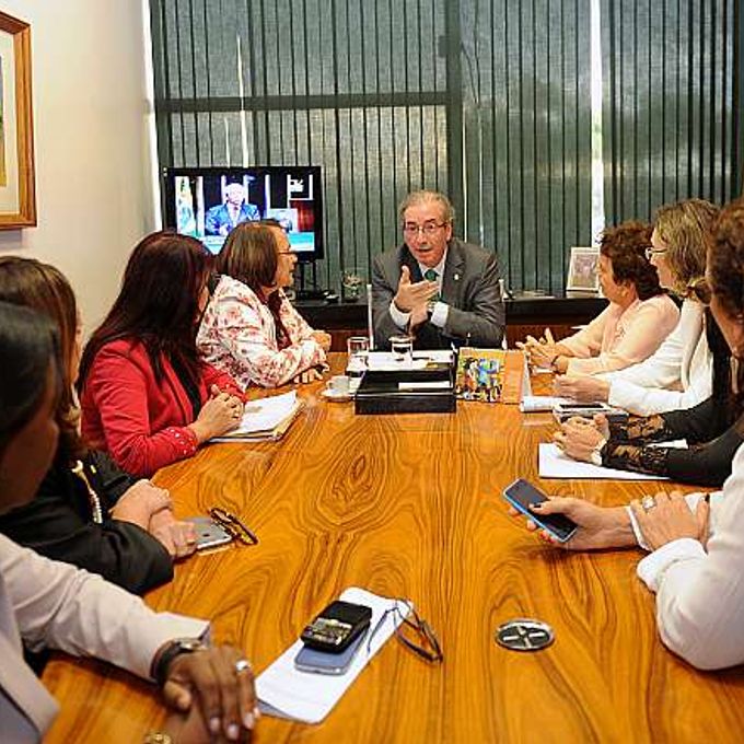 Presidente Eduardo Cunha recebe em audiência a ministra da Secretaria de Políticas para as Mulheres da Presidência da República Eleonora Menicucci e deputadas da Secretaria da Mulher da Câmara