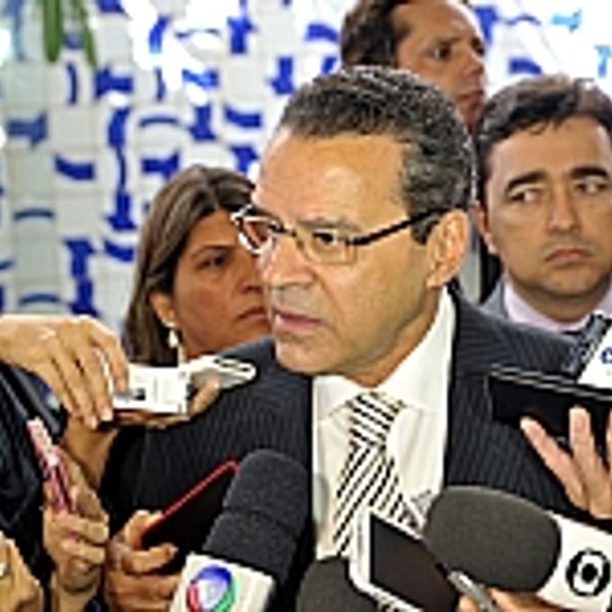 Presidente da Câmara, dep. Henrique Eduardo Alves (PMDB-RN) fala sobre a pauta da semana