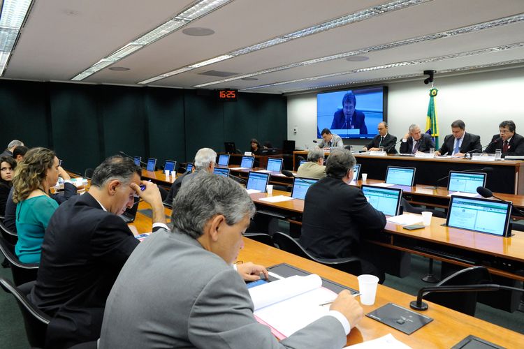 Audiência pública para tomada de depoimento do presidente do CARF e ex-Secretário da Receita Federal do Brasil, Carlos Alberto Freitas Barreto
