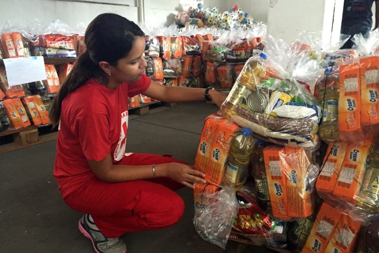 Assistência Social - geral - doações trabalho voluntário voluntariado donativos mobilização alimentos desabrigados chuva tragédia