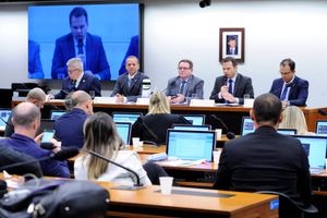 APDC - CM aprova proposta de lei de combate online dos conteúdos terroristas