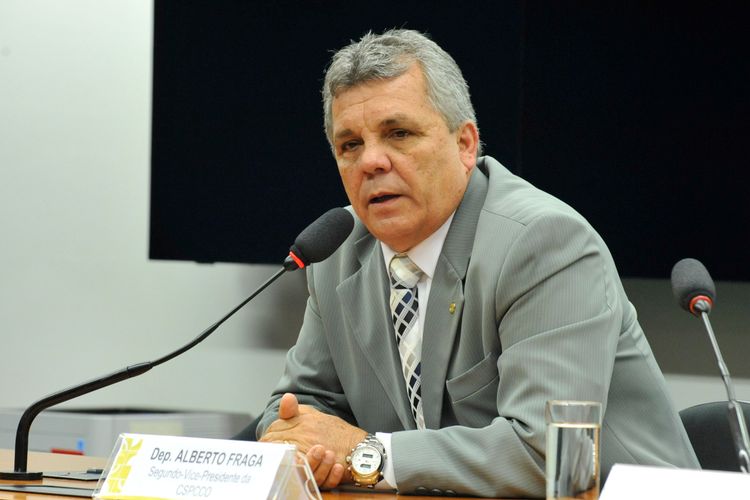 Reunião de instalação da comissão e eleição do Presidente e dos Vice-Presidente. Dep. Alberto Fraga (DEM-DF)