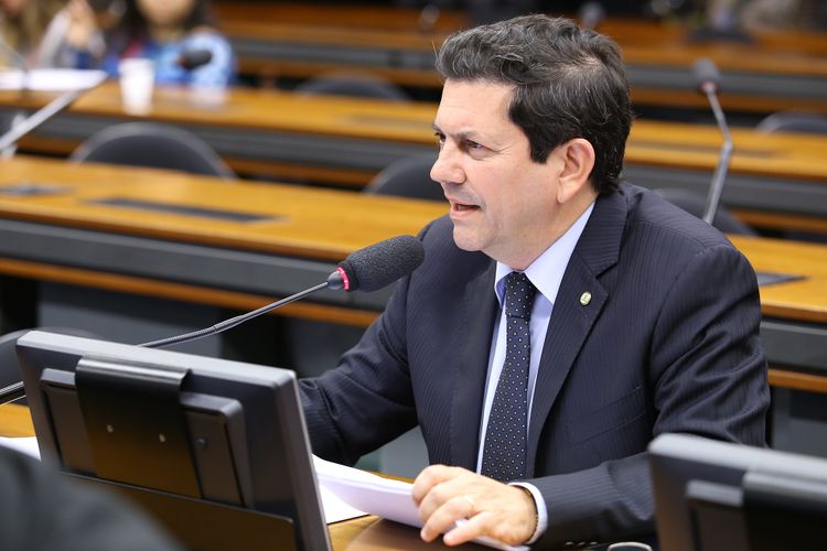 Reunião ordinária para discussão e votação do parecer da relatora, dep. Renata Abreu (PTN-SP). Dep. Otávio Leite (PSDB-RJ)