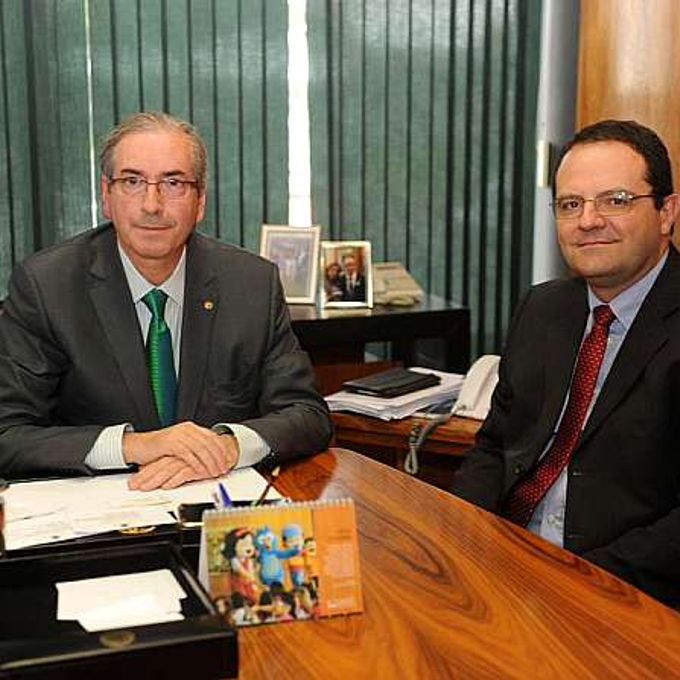 Presidente da Câmara dos Deputados, Eduardo Cunha, com o ministro do Planejamento, Nelson Barbosa.