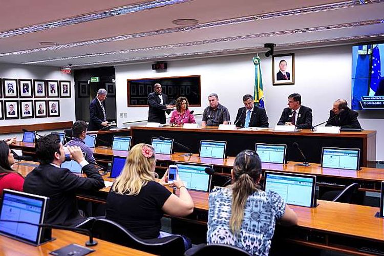 Audiência pública sobre as melhorias para as pessoas com deficiência visual no Brasil