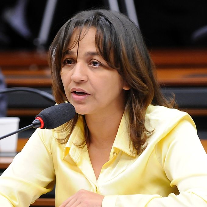 Audiência pública sobre a suspensão dos serviços de WhatsApp pela justiça brasileira. Dep. Eliziane Gama (REDE-MA)