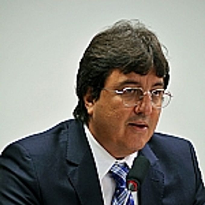 Dep. Danilo Fortes (relator)