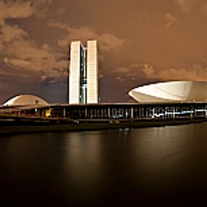 Brasília - Congresso - Hora do planeta - Congresso participou da Hora do Planeta (31/3/2012), ficando com as luzes apagadas das 20h30 às 21h30