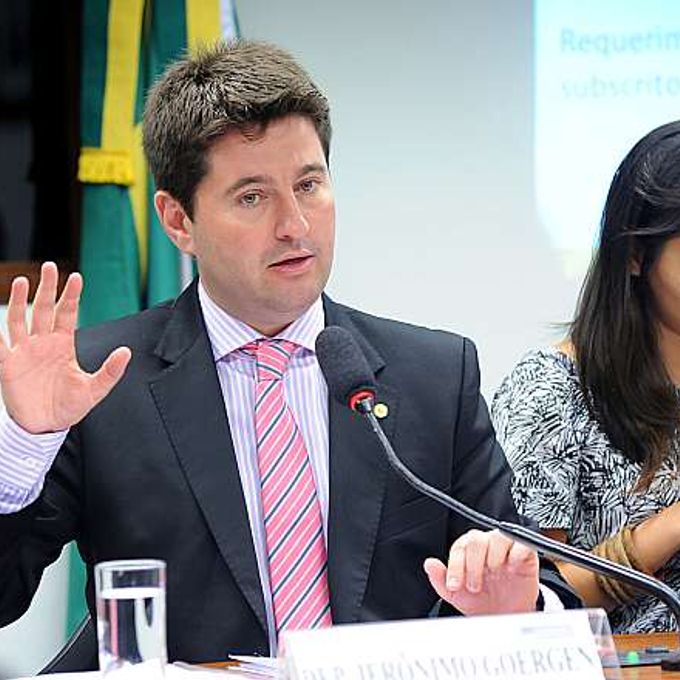 Audiência pública sobre a criação do Conselho Nacional de Política Indigenista (CNPI) (PL 3.571 de 2008). Presidente da CINDRA, dep. Jerônimo Goergen (PP-RS)