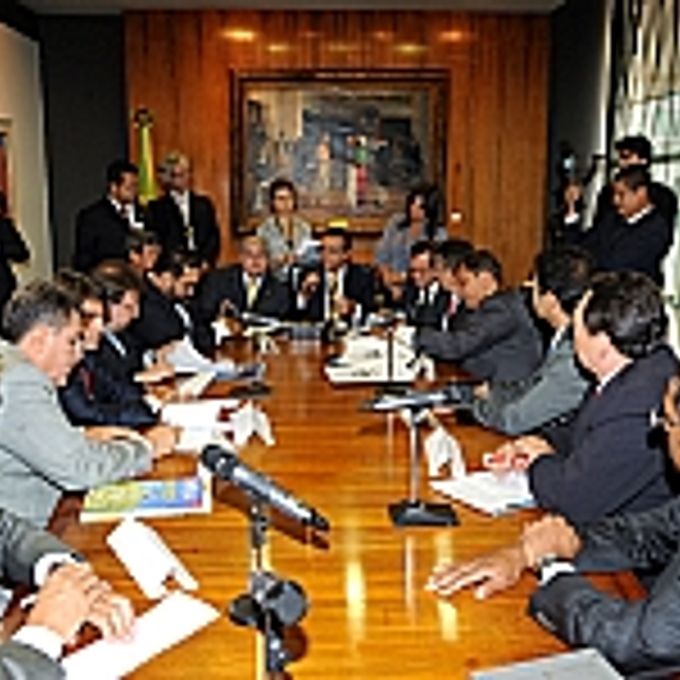 Assinatura de acordos de cooperação técnica de TV Digital Assembleias Legislativas dos estados da Bahia e de Mato Grosso e com as Câmaras Municipais de Salvador e Cuiabá