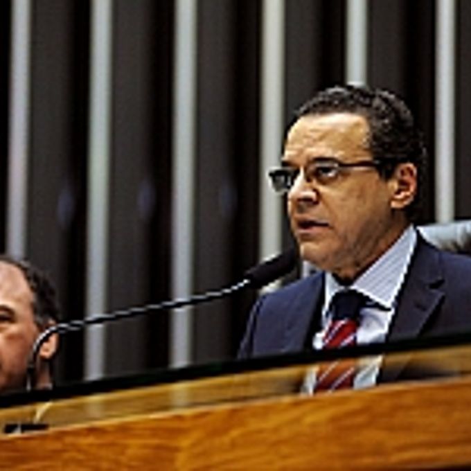 Comissão Geral sobre a temática da seca. Presidente da Câmara, dep. Henrique Eduardo Alves (PMDB-RS)