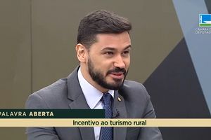 Capa - Samuel Viana declara incentivo ao turismo rural