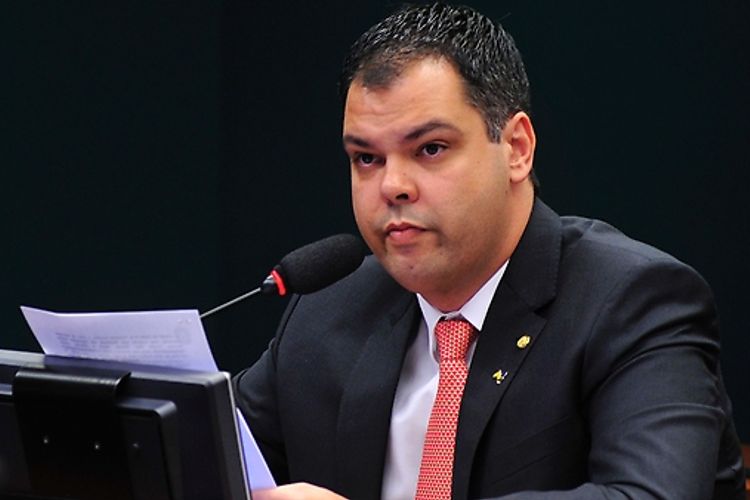 Reunião ordinária para discussão e votação do parecer do relator, dep. Evandro Roman (PSD-PR). Dep. Bruno Covas (PSDB-SP)