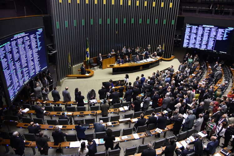 Câmara - Plenário - sessão presidida por Eduardo Cunha ordem do dia