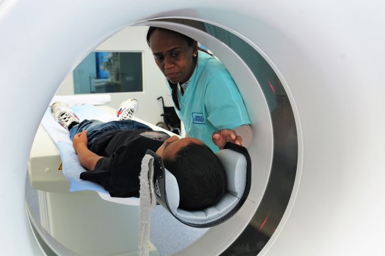 Saúde - hospitais - Hospital da Criança DF exames tomografia infantil SUS