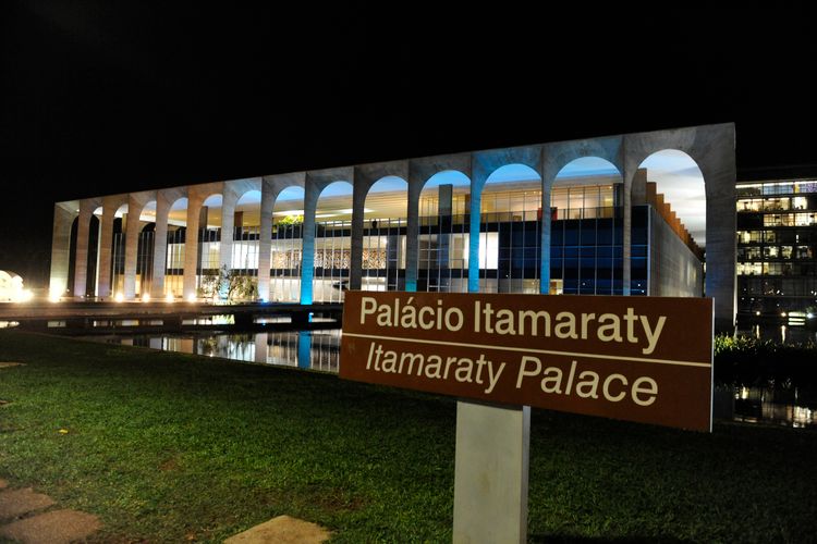 Brasília - esplanada - Ministério das Relações Exteriores Palácio Itamaraty diplomacia diplomatas