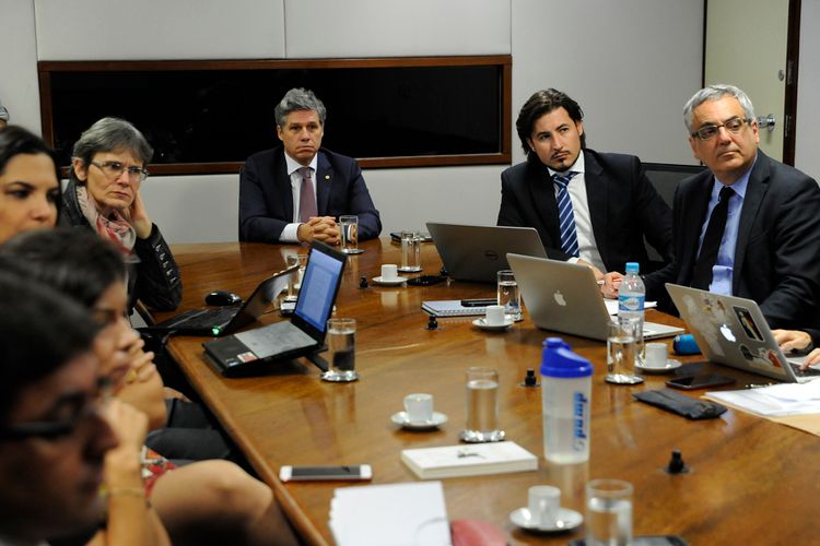 Reunião técnica para elaboração do parecer-parcial do dep. Paulo Teixeira (PT-SP) no que se refere à 