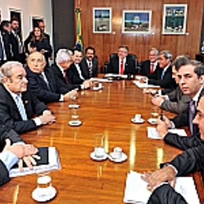 Presidente Marco Maia recebe governadores de Tocantins, Rondônia, Goiás, Mato Grosso, Mato Grosso do Sul e Distrito Federal