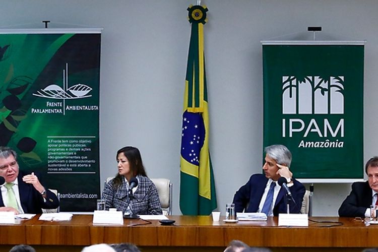 Frente Parlamentar Ambientalista, Observatório do Código Florestal e o Instituto de Pesquisa Ambiental da Amazônia (IPAM) realizam o seminário: 5 Anos do Código Florestal: desafios e oportunidades
