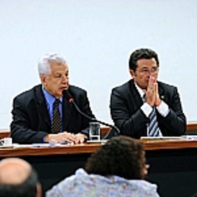 Dep. Arlindo Chinaglia (PT/SP) e o senador Vital do Rêgo (PMDB/PB)
