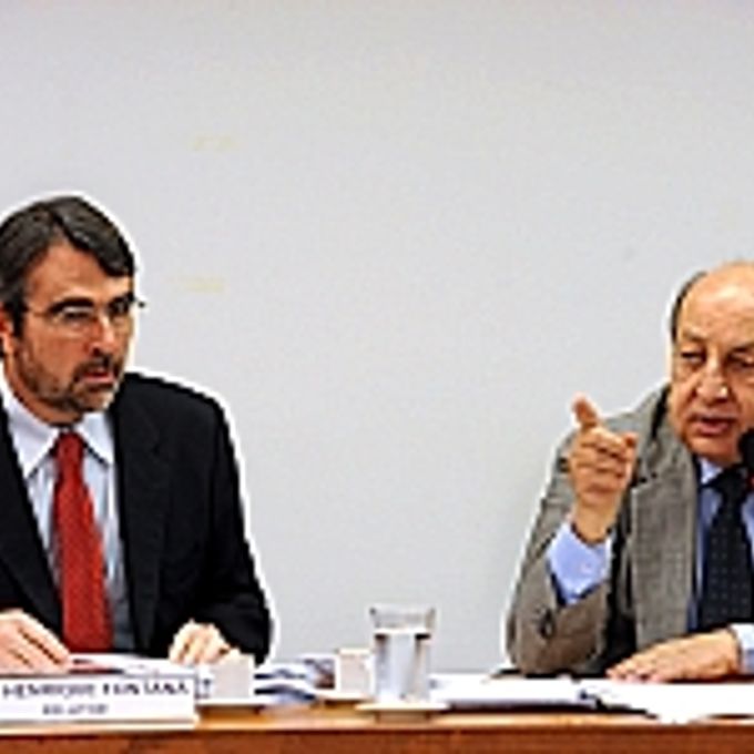 Dep. Henrique Fontana (Relator) e dep. Simão Sessim (PP-RJ)