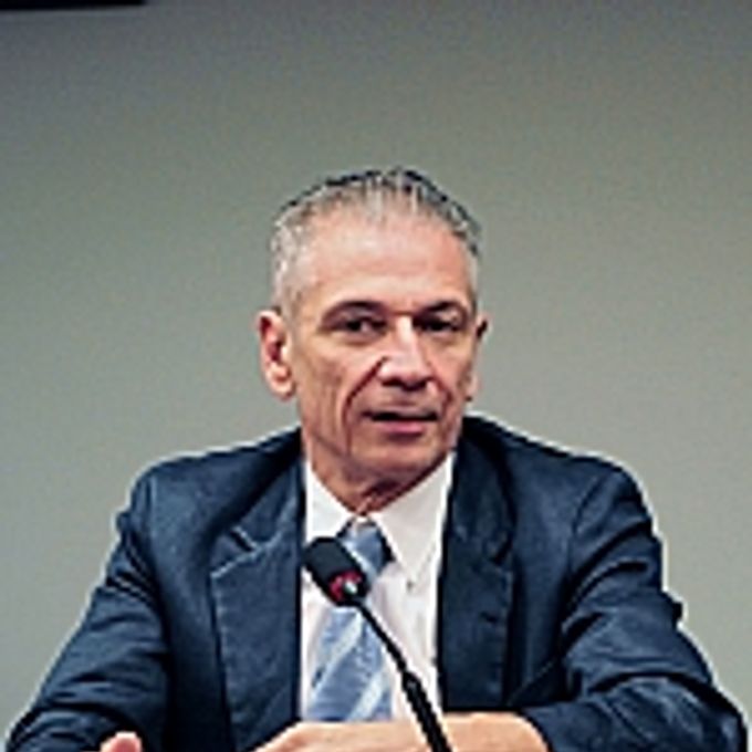 Dep. Angelo Vanhoni (PT-PR)
