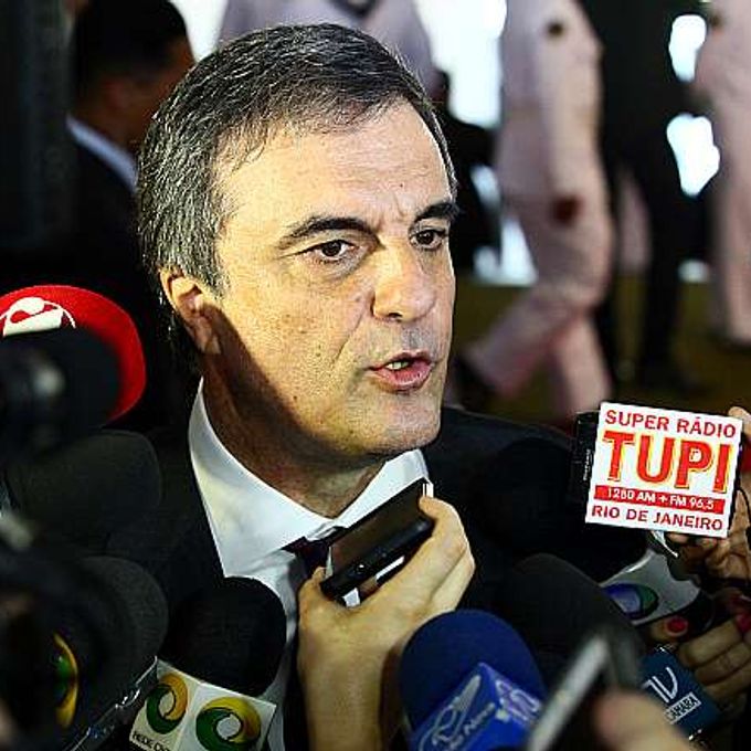 Ministro da Justiça, José Eduardo Cardozo concede entrevista