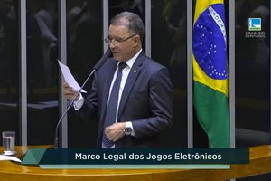 Capa - Câmara aprova Marco Legal dos Games e volta do seguro DPVAT