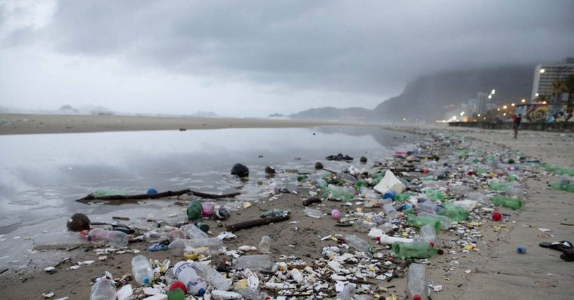 Campanha “Pare o Tsunami de Plástico”