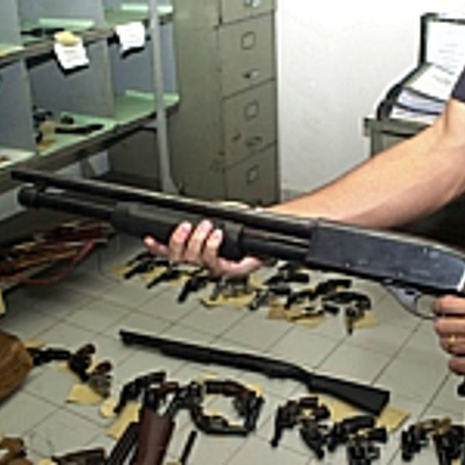 Segurança pública - Armas - Armas apreendidas pela polícia na Coordenação de Polícias Especializadas (Brasília/DF)