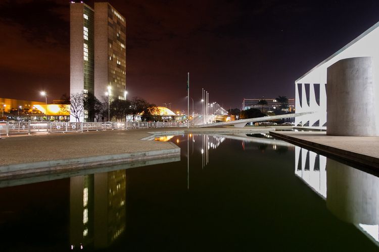 Brasília - congresso - poderes República Palácio do Planalto Congresso Legislativo Executivo