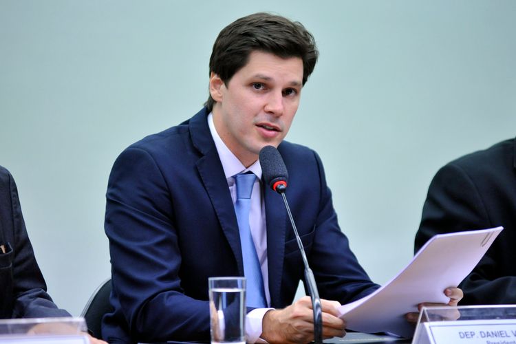 Audiência Pública. Presidente da Comissão, dep. Daniel Vilela (PMDB-GO)