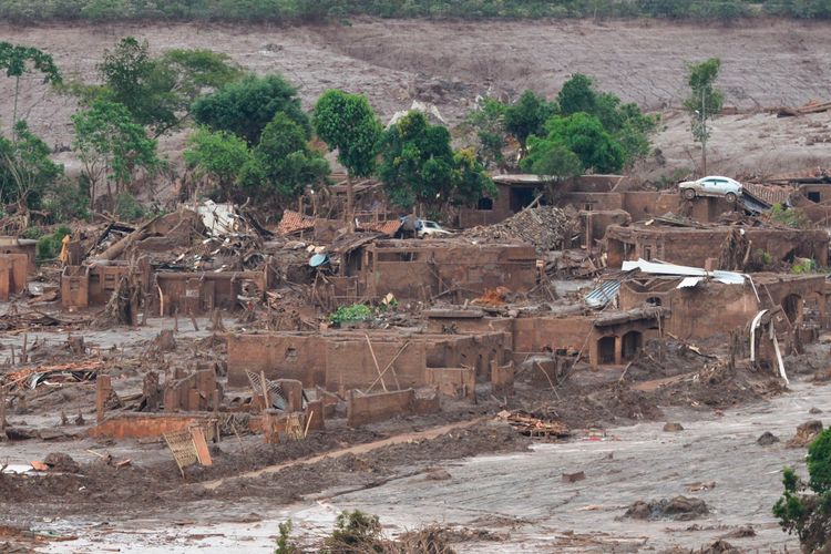 Meio Ambiente - geral - lama tóxica barragem Samarco Mariana acidente tragédia ambiental mineração contaminação