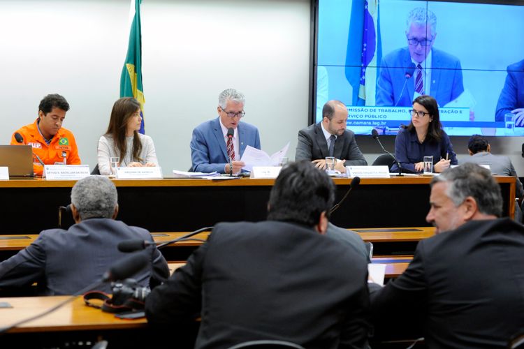 Audiência pública sobre o Acordo de Assunção de Compromissos firmado entre o Ministério Público Federal e a Petrobras