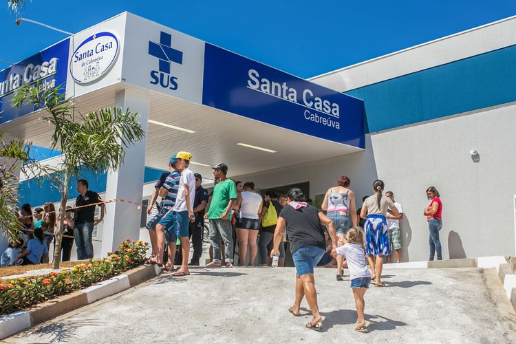 Saúde - hospitais - estrutura hospitalar Santa Casa inauguração