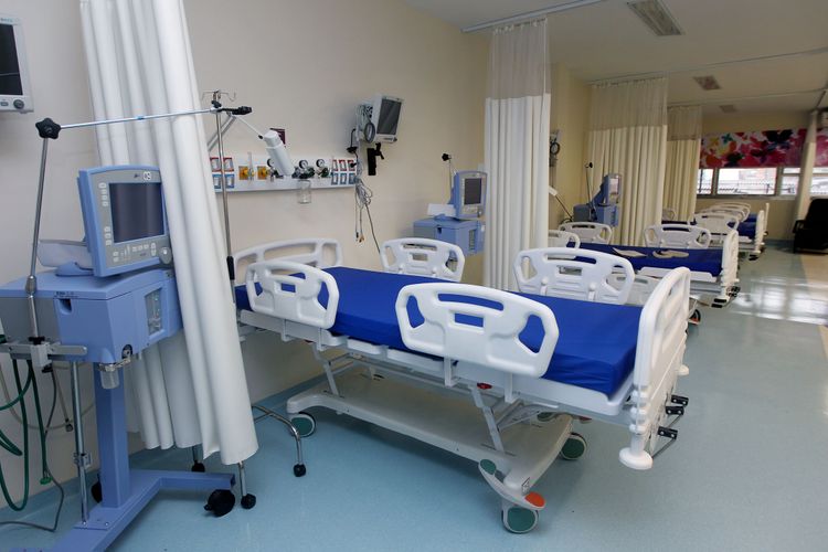 Saúde - hospitais - leitos UTI tratamentos intensivos internações hospitalares vagas pacientes