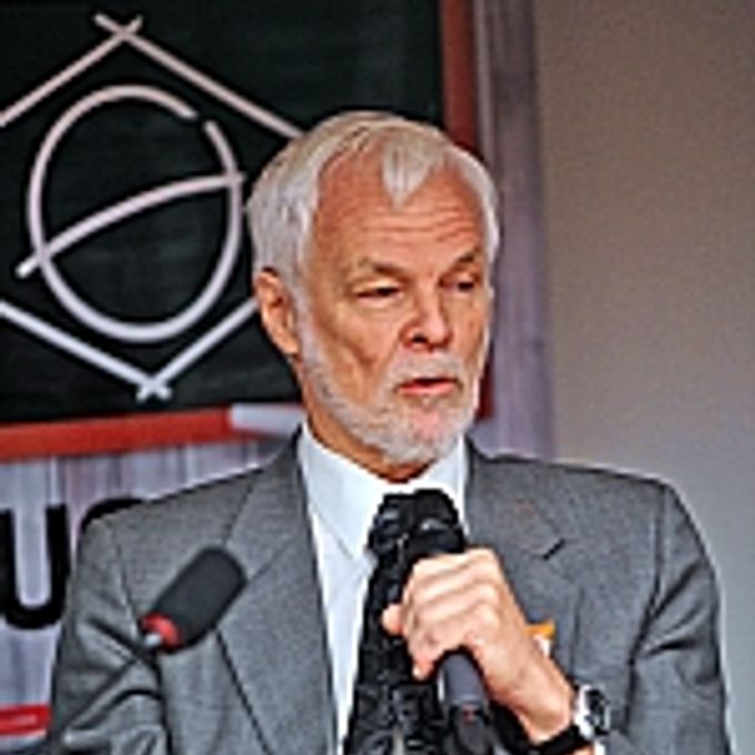 Cláudio de Moura Castro (professor)