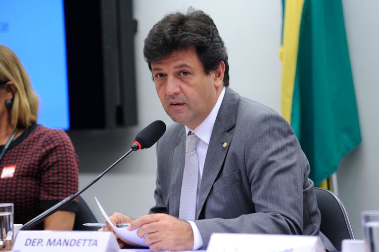 Audiência pública para esclarecimentos sobre o preço de comercialização de medicamentos em farmácias brasileiras. Dep. Mandetta (DEM-MS)
