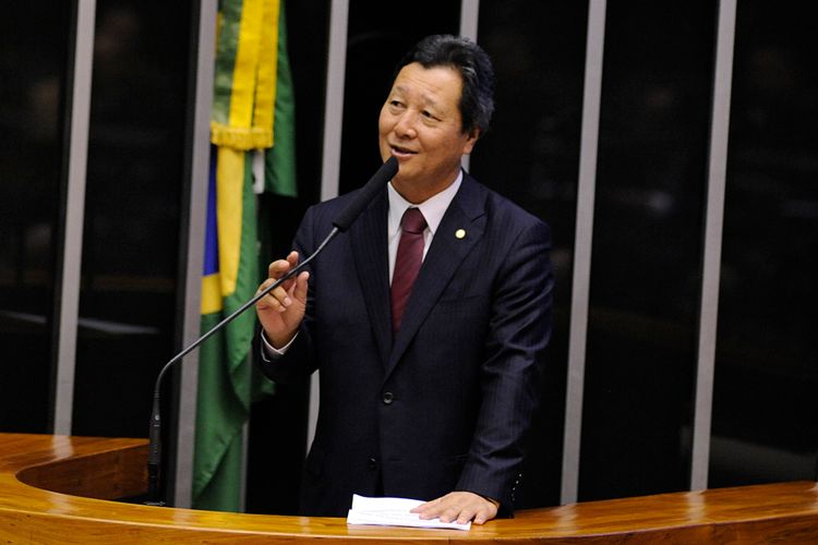 Sessão solene de comemoração dos 120 anos do Tratado Bilateral e Relações Diplomáticas Brasil-Japão. Dep. Luiz Nishimori (PR-PR)