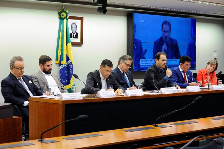 Audiência pública sobre a questão da contratação pelo Banco do Brasil de serviços de Cobrança Extrajudicial