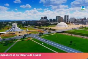 Capa - Câmara presta homenagem ao aniversário de Brasília