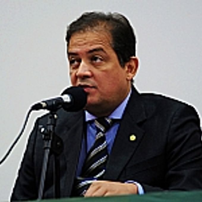 Dep. Eduardo Gomes (PSDB-TO)