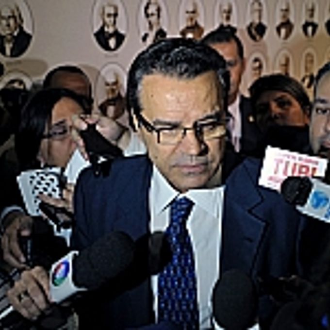Presidente da Câmara Henrique Eduardo Alves, fala a imprensa sobre plebiscito