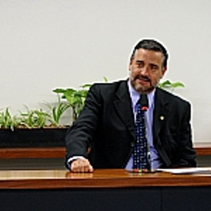 Dep. Paulo Pimenta (presidente)