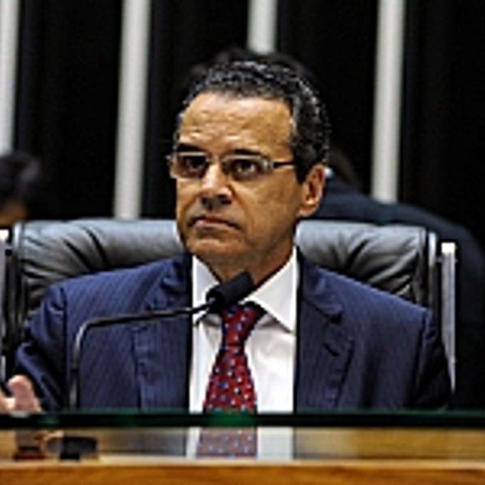 Sessão Extraordinária. Votação da MP 605/2013. Presidente da Câmara, dep. Henrique Eduardo Alves (PMDB-RN)