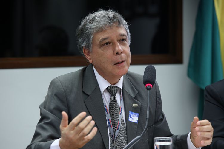 Audiência pública sobre  a proposta de Lei de Responsabilidade Educacional. Presidente do Instituto Nacional de Estudos e Pesquisas Educacionais (INEP), Francisco Soares