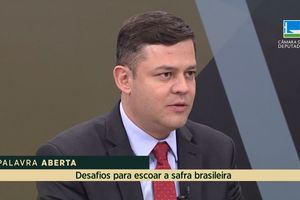 Capa - Tião Medeiros comenta os desafios para escoar a safra brasileira